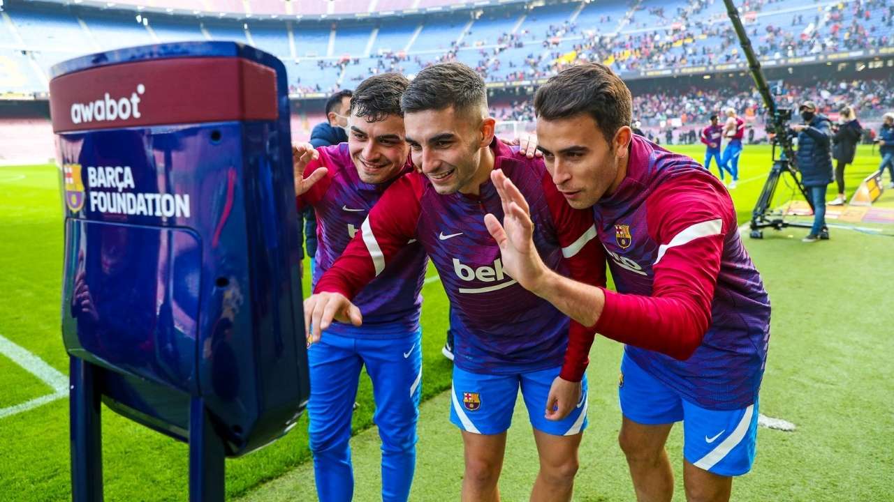 Dos bajas más para Xavi por covid-19 en el Barcelona
