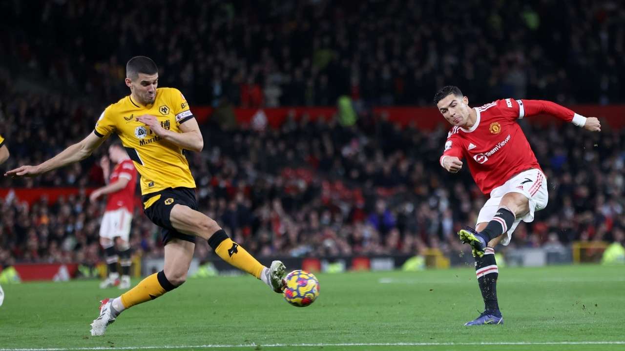 Los Wolves asaltan al United en el Old Trafford