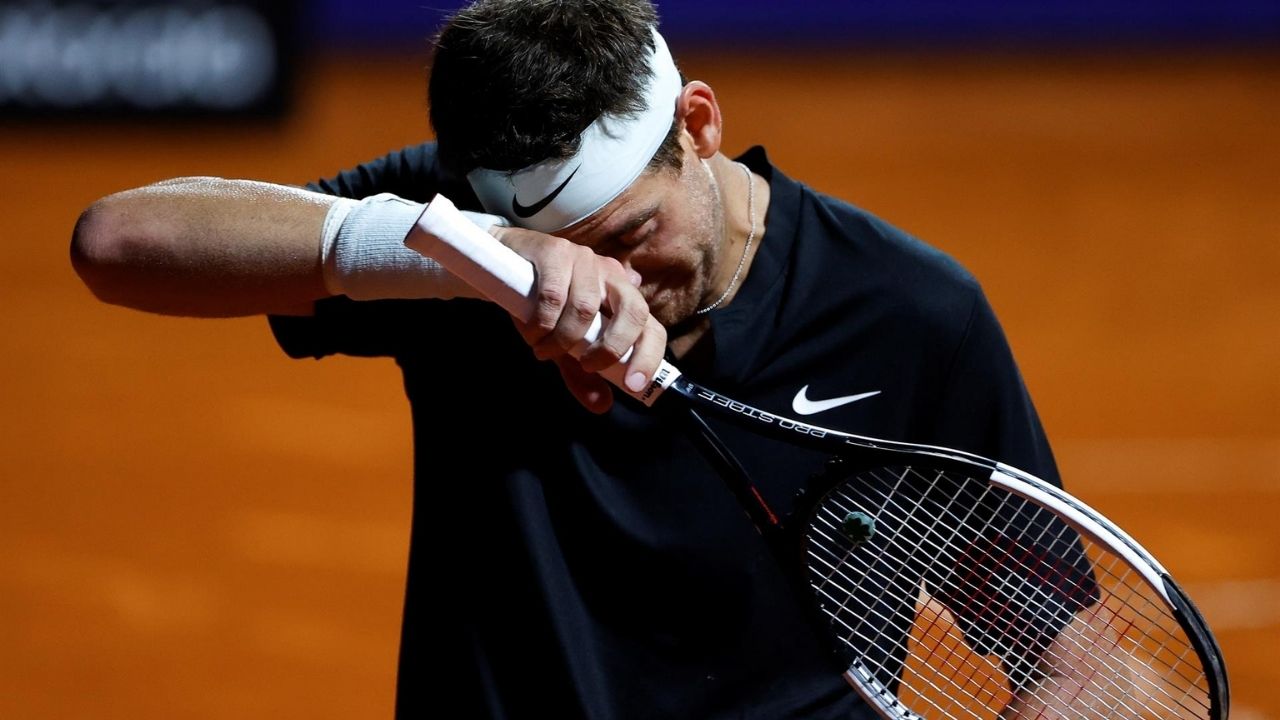 Del Potro vuelve a jugar tras 965 días y pierde ante Delbonis