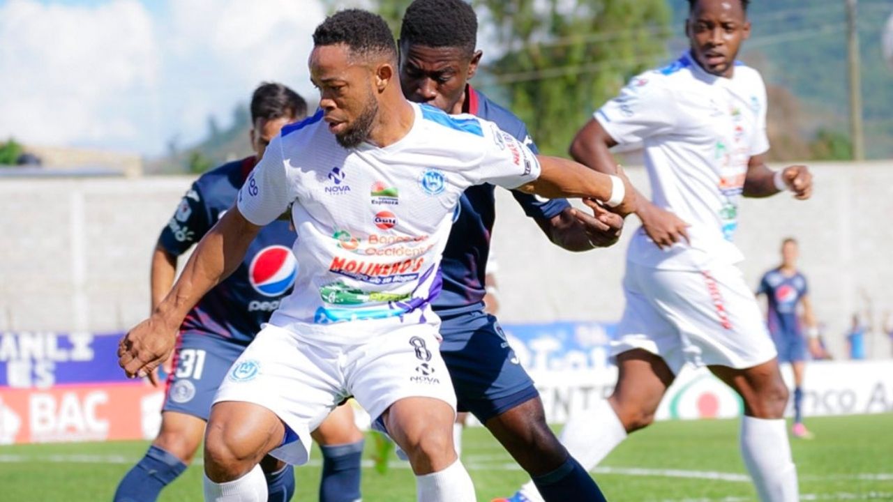 Motagua le quitó el invicto al Victoria y sigue alzando su vuelo en el Clausura