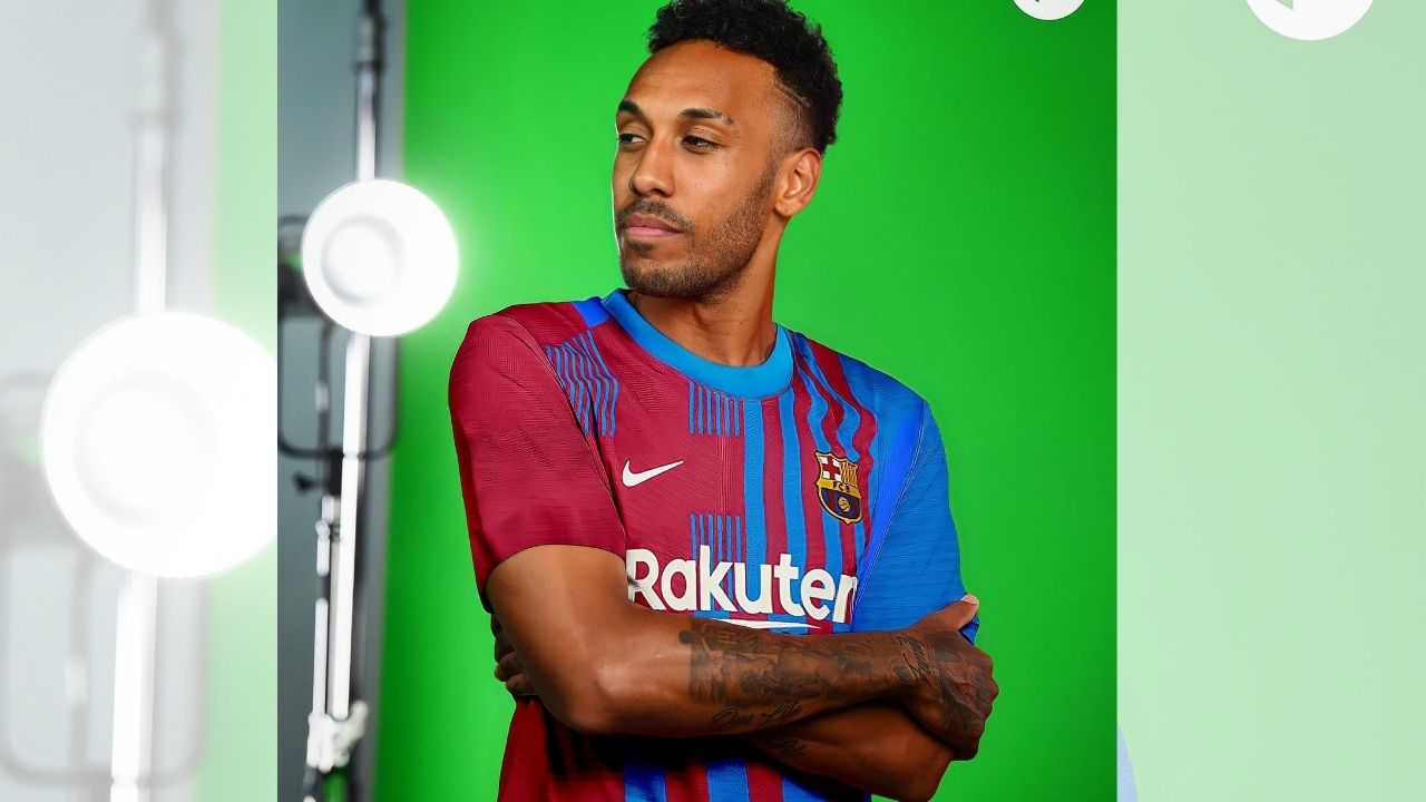 Aubameyang ficha por el Barcelona y será anunciado este martes