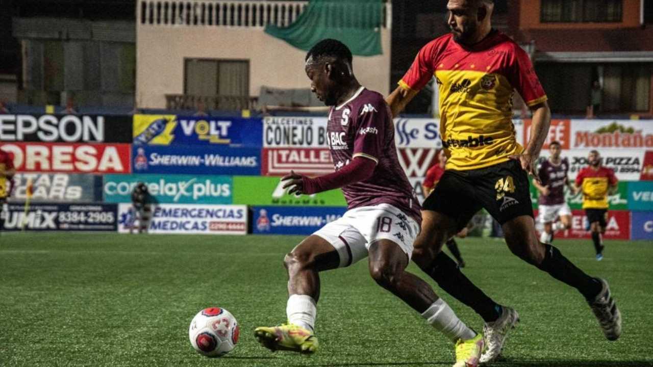 Daxiron Vuelto con buenas noticias en el Saprissa de Costa Rica
