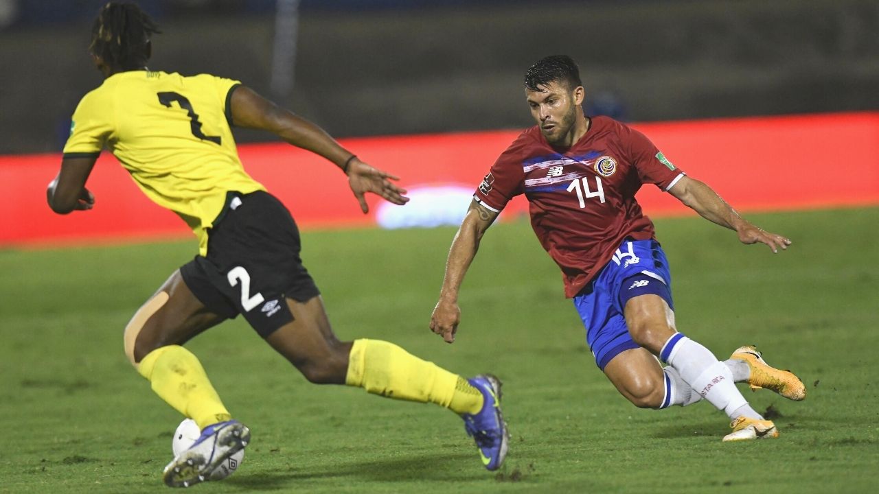 Costa Rica vence a Jamaica y se aproxima a la zona de repesca que ocupa Panamá