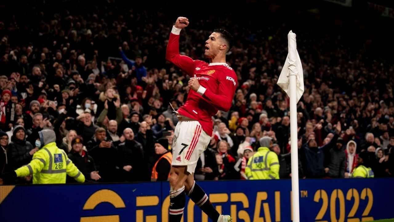 Cristiano Ronaldo anota y rompe mala racha en triunfo de Manchester United