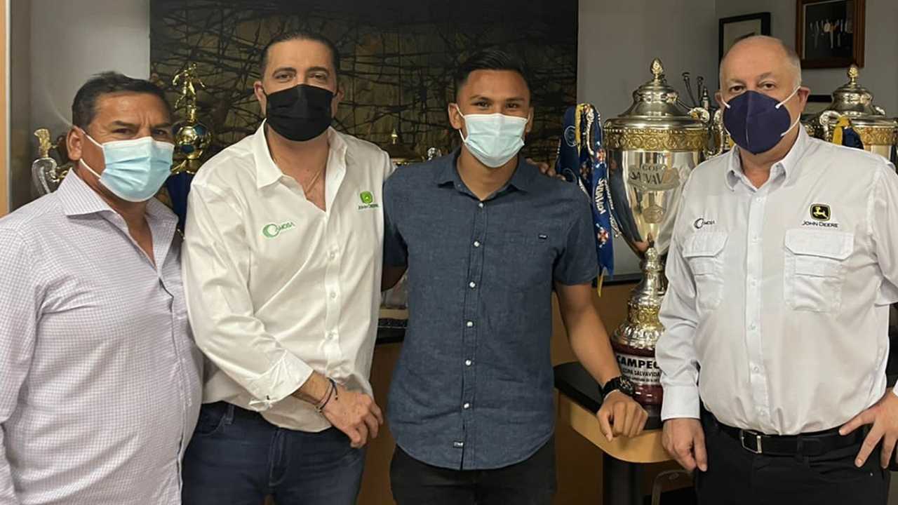 Denil Maldonado define su futuro con Motagua para el torneo Clausura 2022