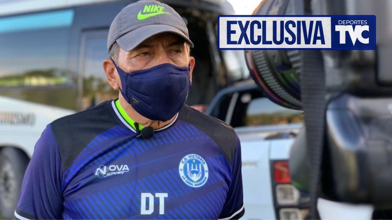 Entrevista con Salomón Nazar: 'Tomé la decisión de ser DT un poco tarde, pero no me ha ido tan mal'