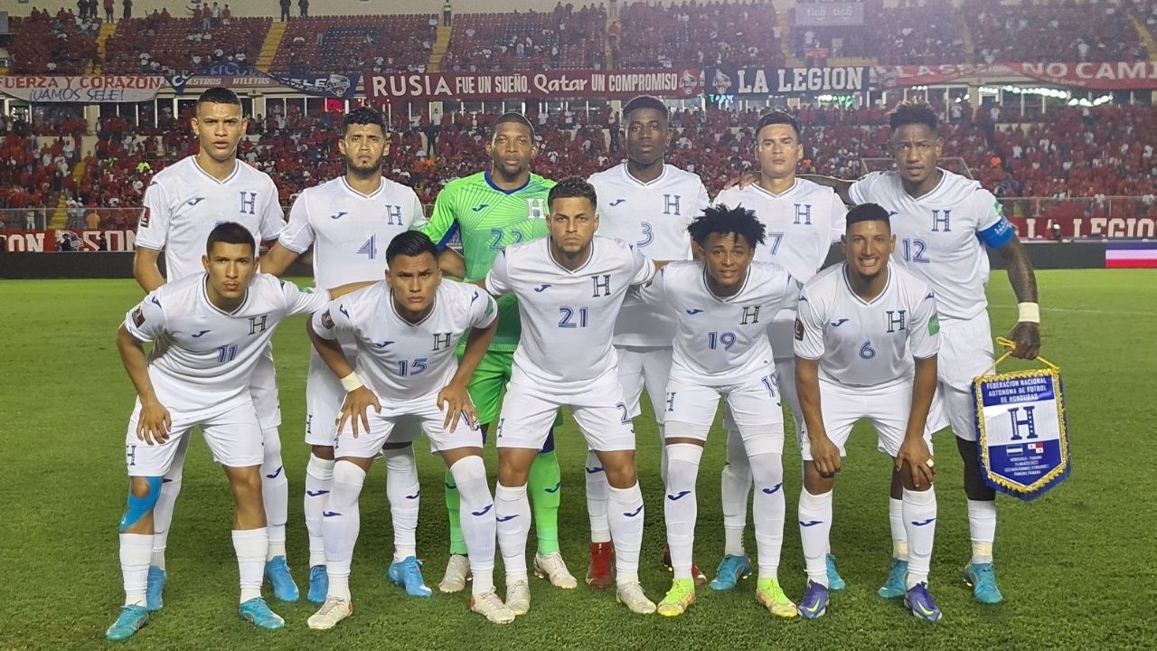 ¡Sorprendido! Periodista de Telemundo revela qué le pasó factura a Honduras en la eliminatoria