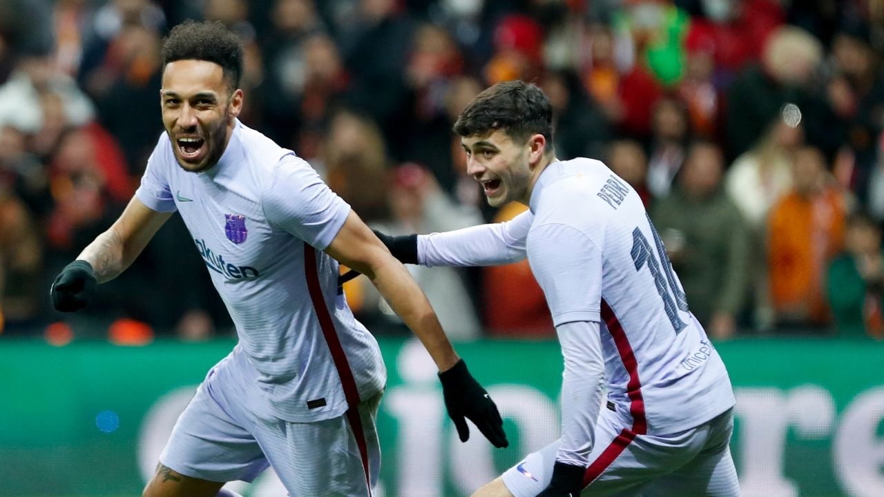 ¡A cuartos de final! Barcelona sobrevive al infierno de Estambul y avanza en la Europa League