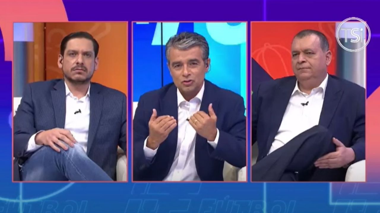 ¡Se calentaron! Juan Carlos Pineda paró en seco a Jimmy Rodríguez por su inexplicable felicidad tras empate de la H