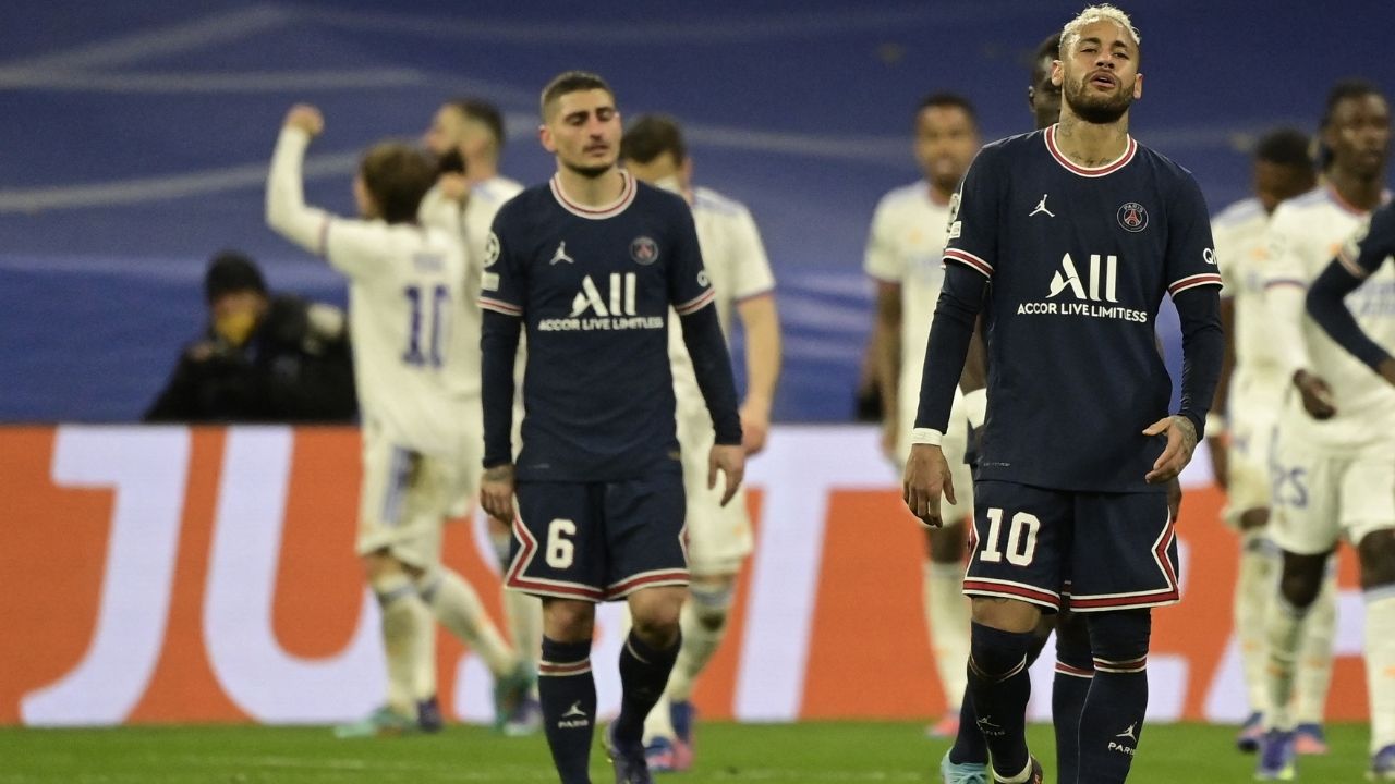 Compañeros tuvieron que separar a Donnarumma y a Neymar en los camerinos