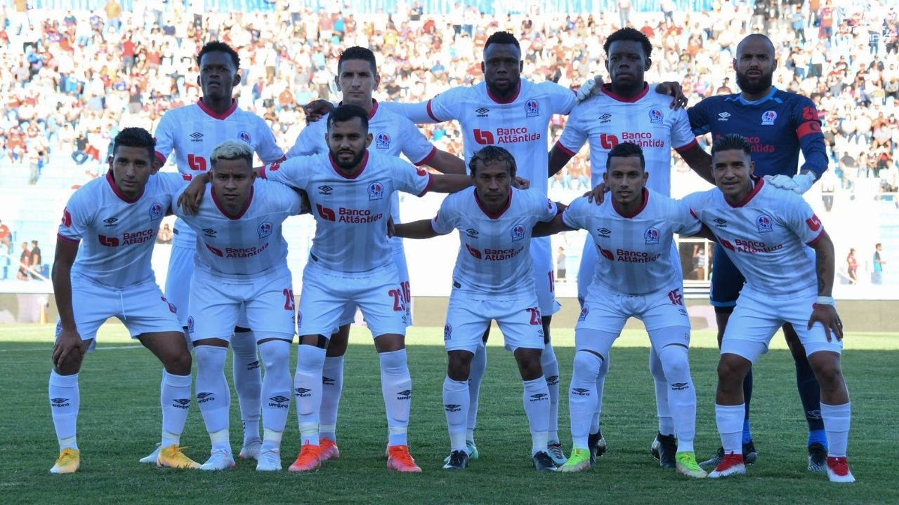 ¿Jugará Moya? Olimpia viajará con sus pesos pesados ante uno de los grandes de Centroamérica