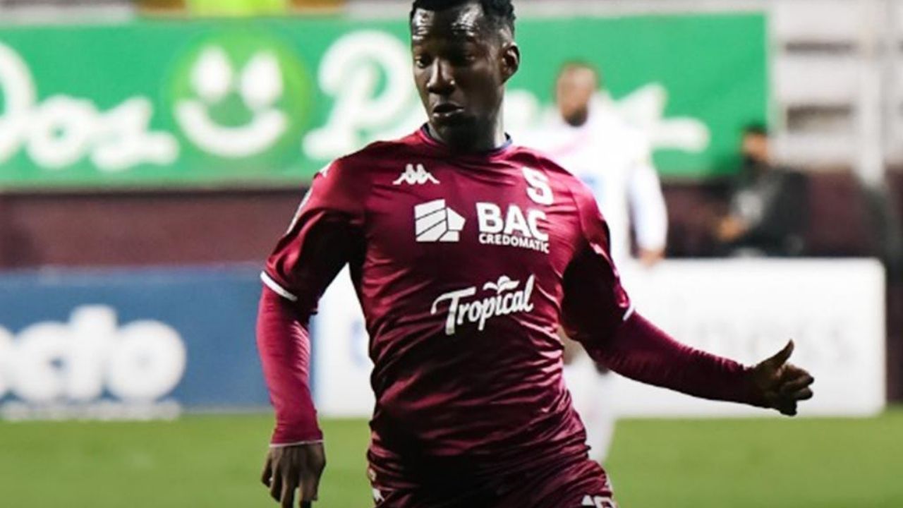 Darixon Vuelto recibe extraordinaria noticia con el Deportivo Saprissa
