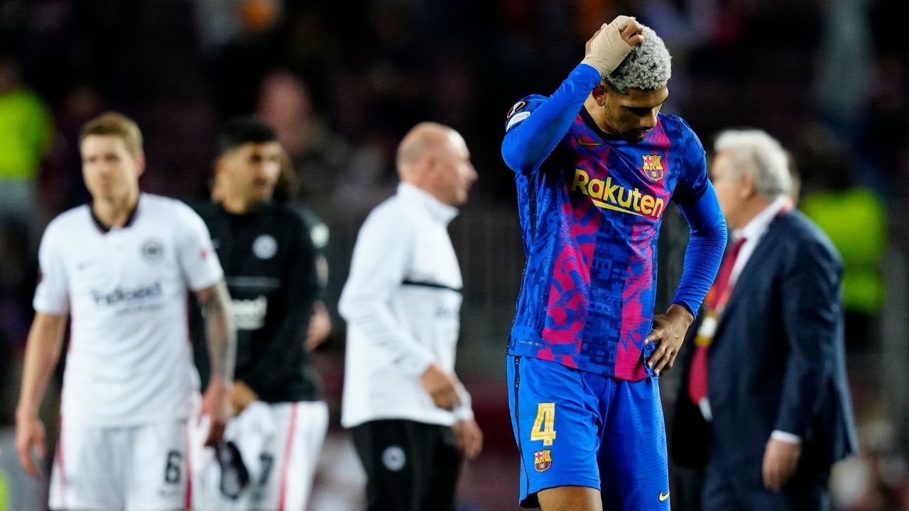 La dura crítica de Ronald Araujo tras la eliminación del Barcelona de la Europa League