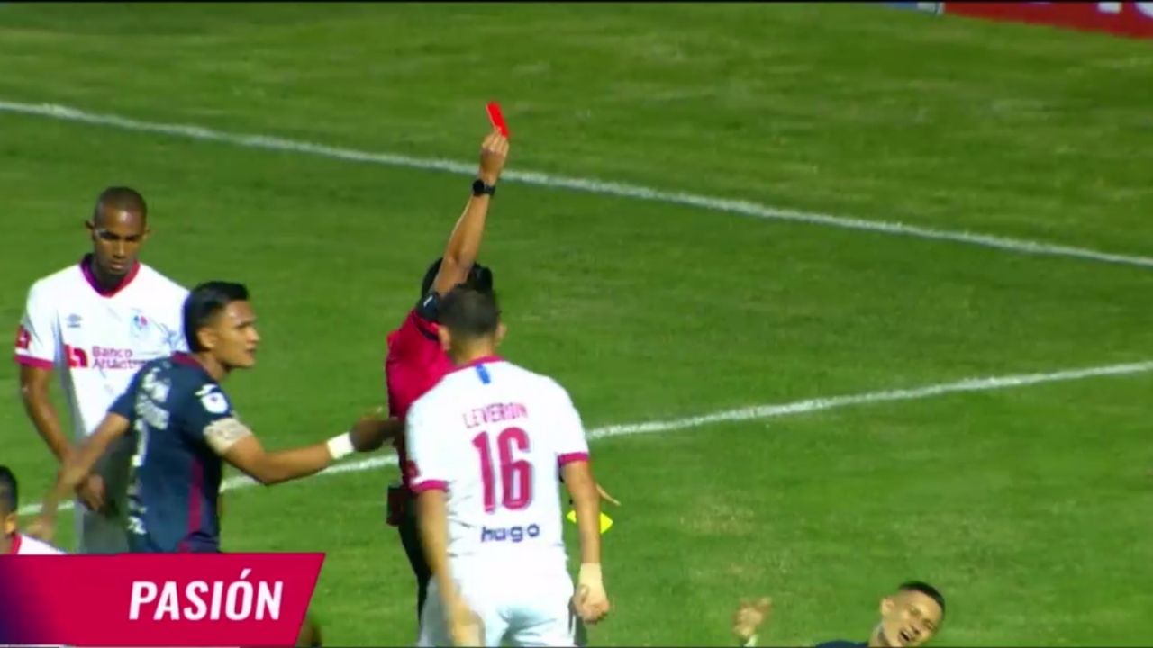 Esto fue lo que no se vio de la semifinal de ida entre Motagua y Olimpia
