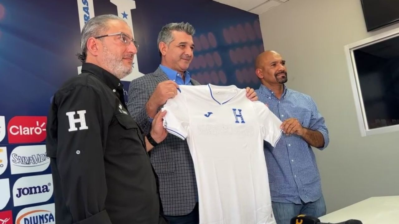 Diego Vazquez hace urgente petición a los equipos de la Liga Nacional y anuncia microciclo para La H