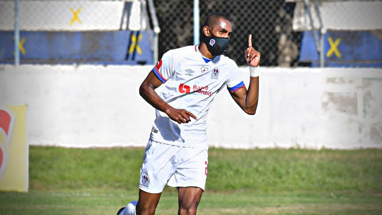 Se confirma el deseo de Jerry Bengtson con el Olimpia tras la salida de Pablo Lavallén