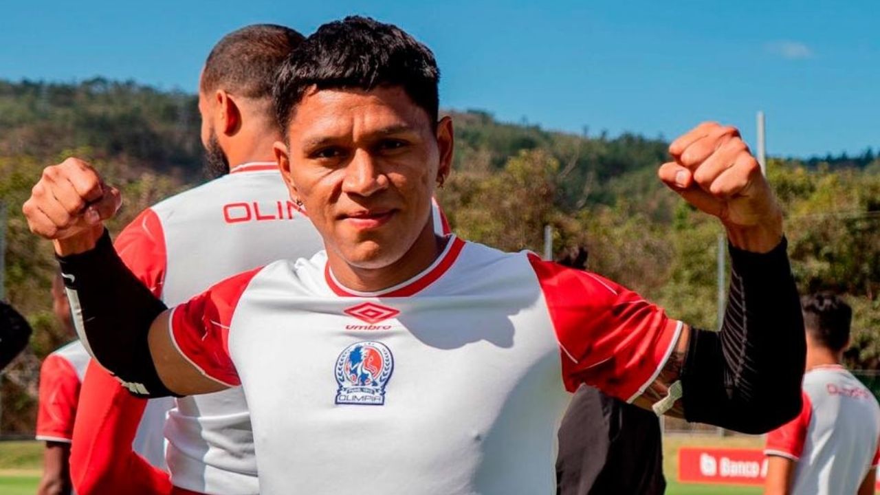 Brayan Moya brinda importante noticia en torno a su futuro