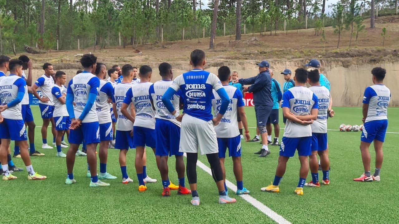 Oficial: Diego Vazquez revela los elegidos de Honduras para la Concacaf Nations League