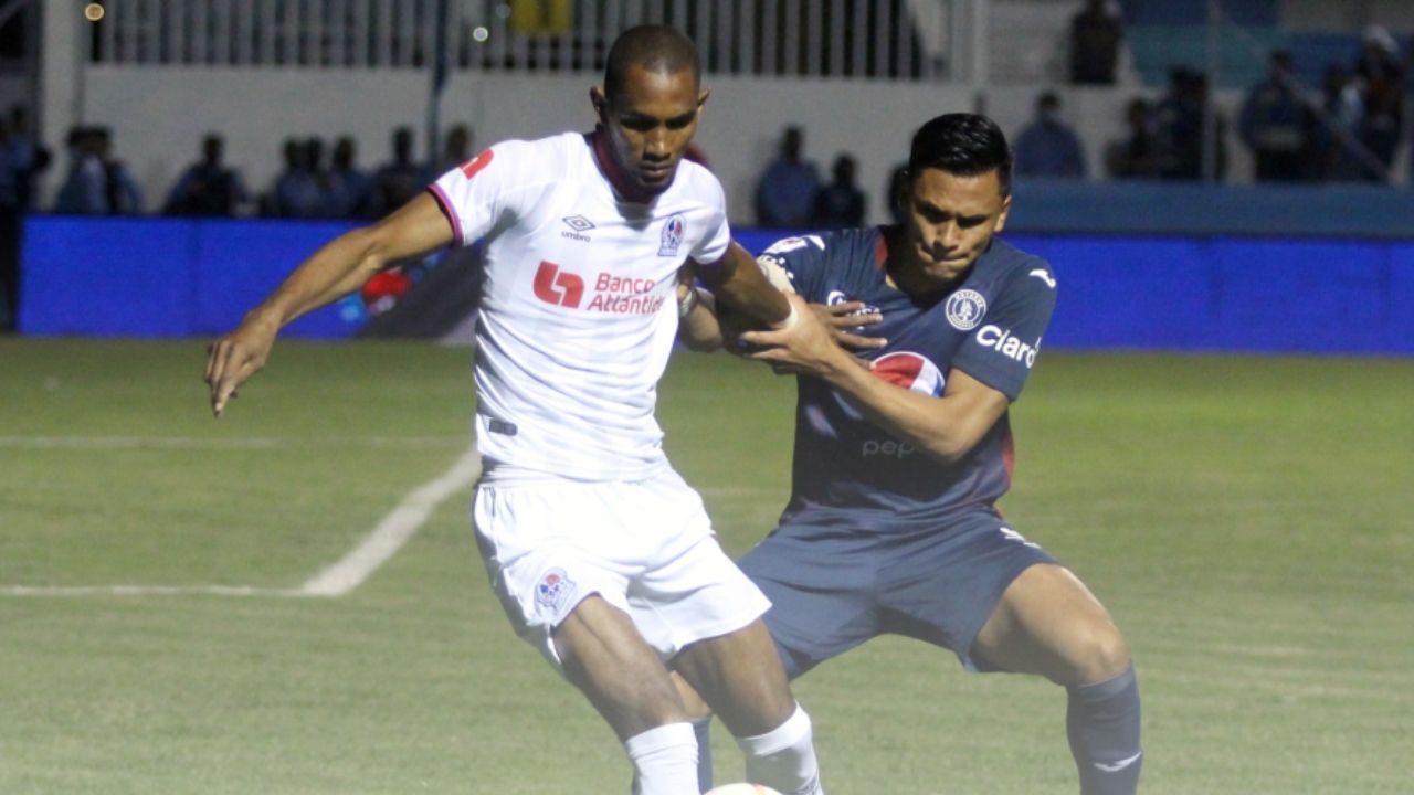¿Regresa? Jerry Bengtson apunta como refuerzo para equipo de Liga Nacional