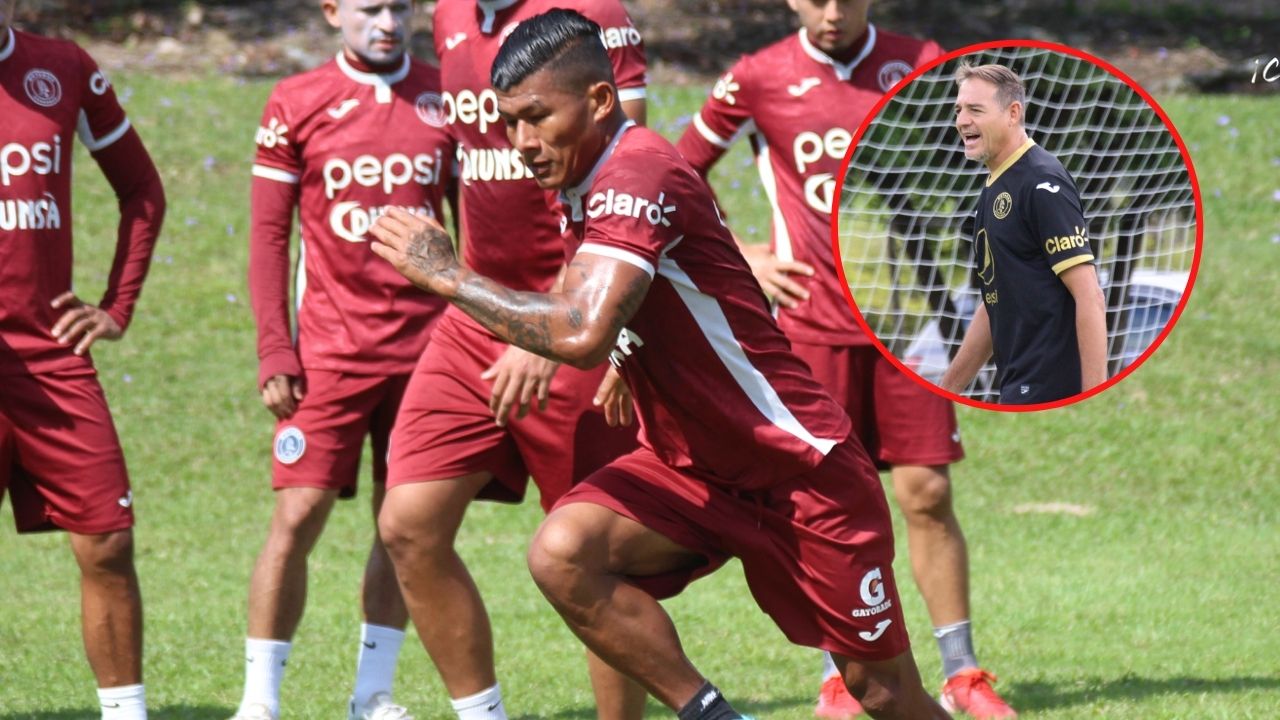 Jugadores de Motagua explican la estrategia de Tota Medina para elevar su nivel