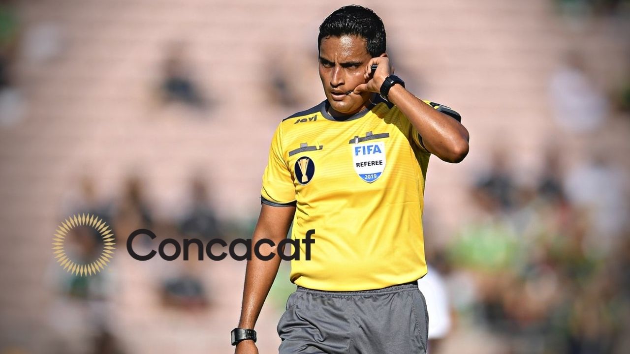 Said Martínez elegido para pitar decisivo partido en Concacaf