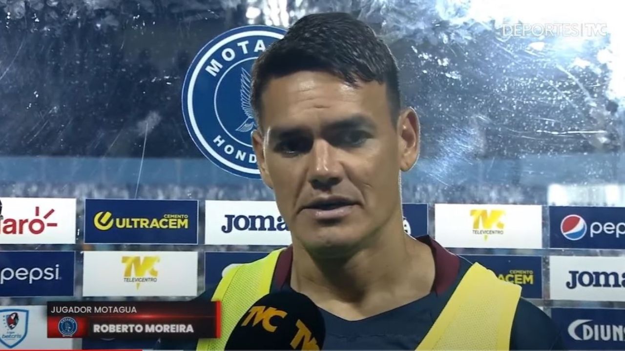 Roberto Moreira defiende a sus compañeros y le deja mensaje al Olimpia por el resultado