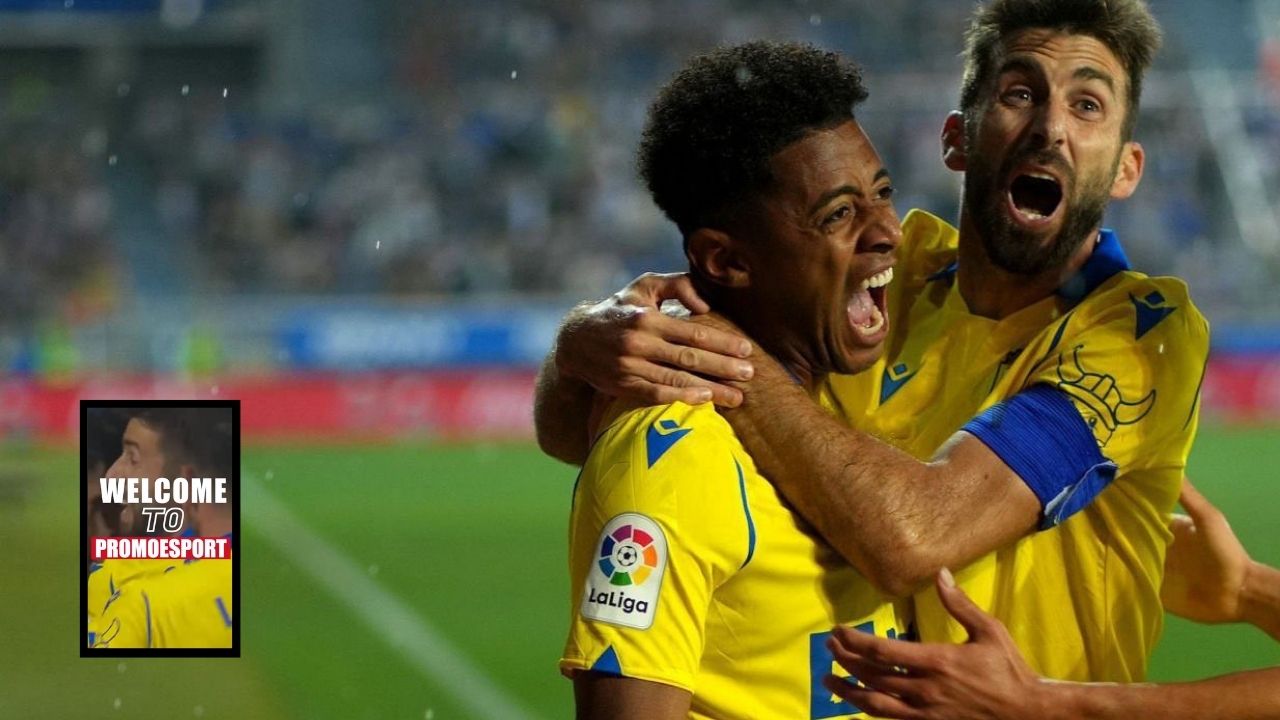 Choco Lozano recibe la bienvenida a casa promotora de estrellas