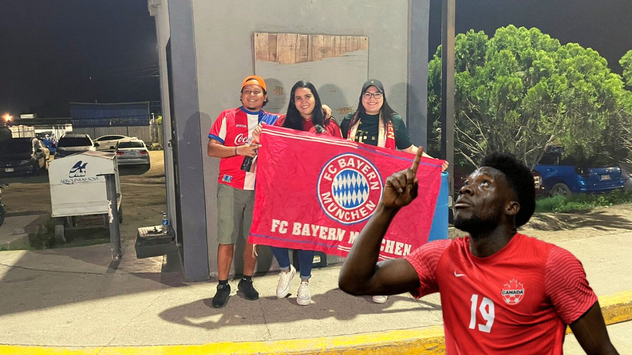Hondureños se quedaron con las ganas de conocer a Alphonso Davies en San Pedro Sula