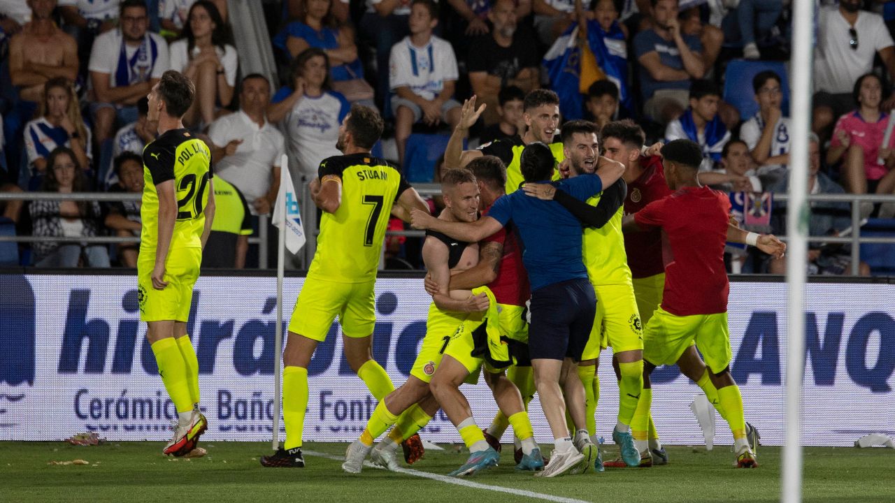 Un exequipo del Choco Lozano celebra su regreso a la élite del fútbol de España