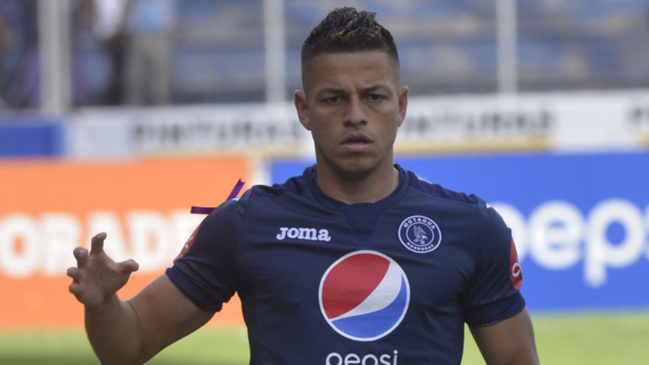 Marcelo Santos tendría nuevo destino para el torneo Apertura 2022