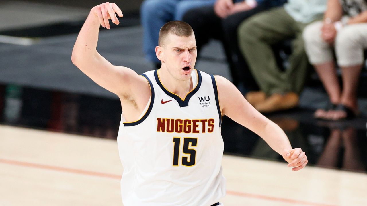 Denver Nuggets firma con el serbio Nikola Jokic el mayor contrato en la historia de la NBA