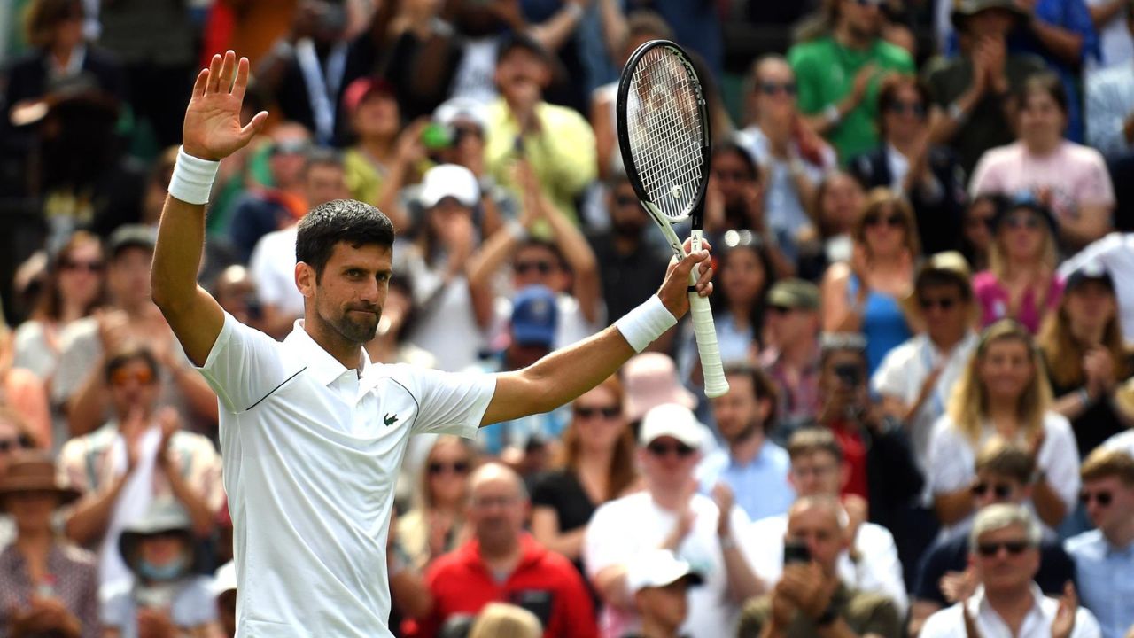 Djokovic se despereza y avanza a la tercera ronda de Wimbledon