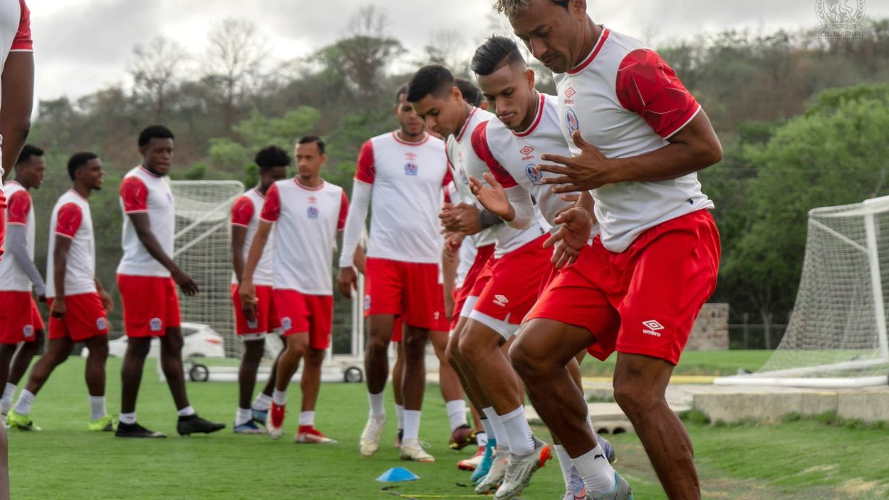 Olimpia comienza con la renovación en su plantel de cara al torneo Apertura 2023