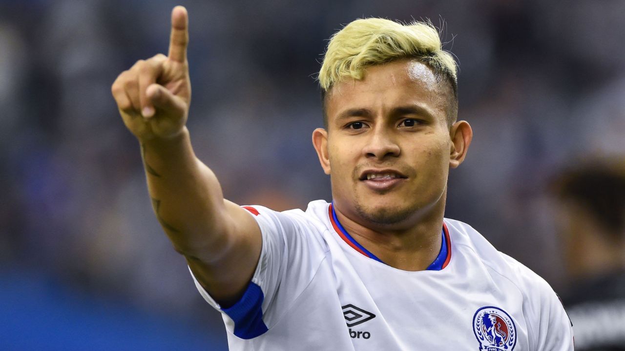 Patón Mejía cerca de salir del Olimpia con rumbo al fútbol europeo