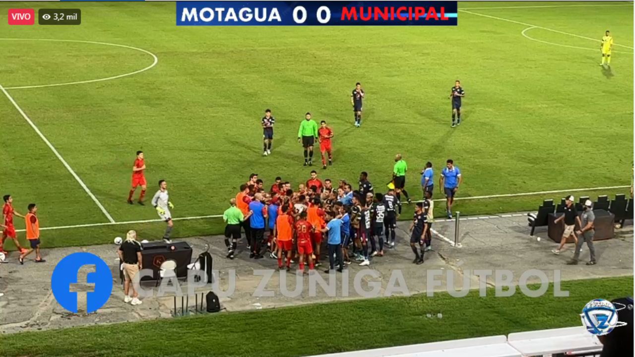 Motagua y Municipal se fueron a los golpes y en su primer amistoso en Estados Unidos
