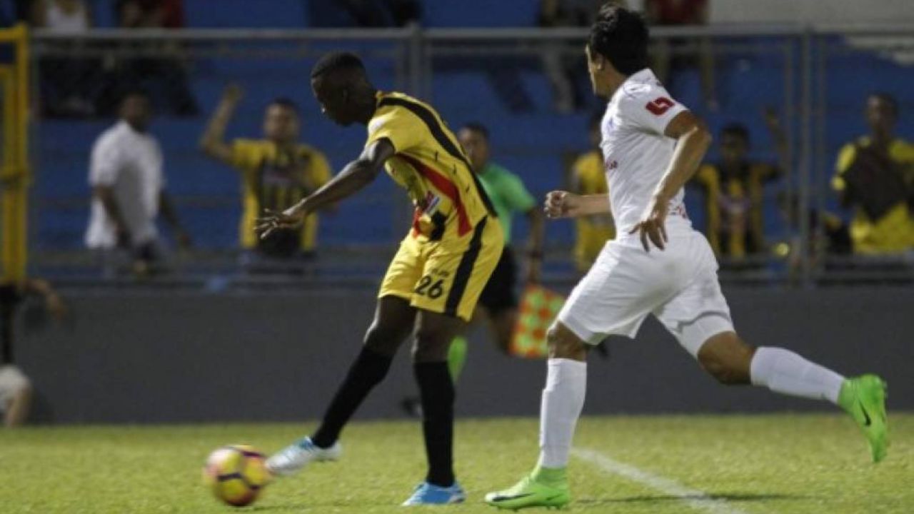 Exjugador del Real España deja la primera división y jugará con Rambo de León