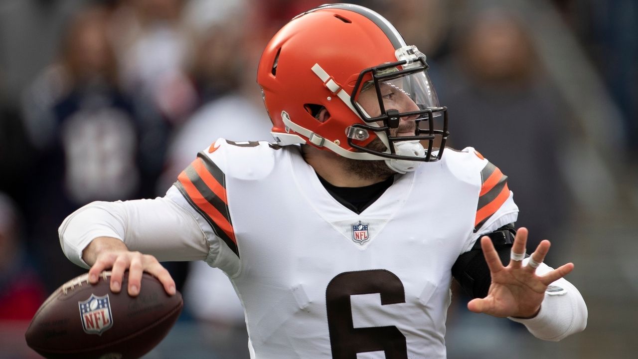 Cleveland Browns mandan a Baker Mayfield a los Panthers y el puesto de quarterback sigue en incertidumbre