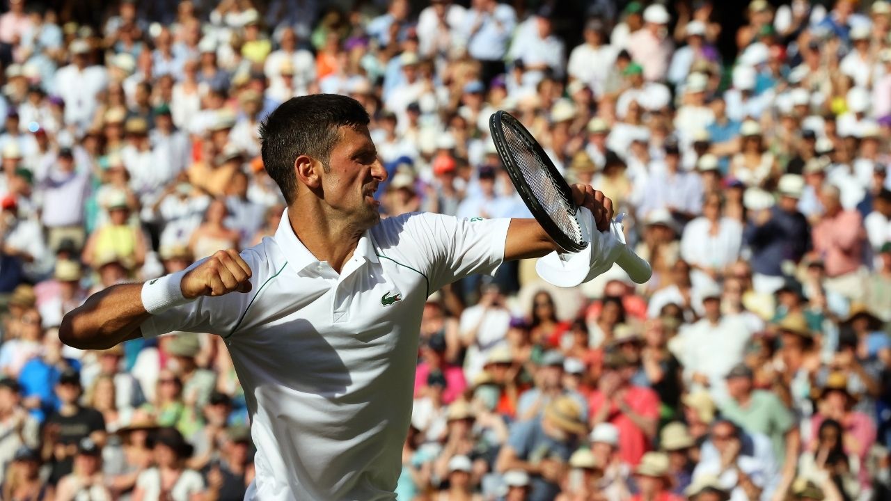 Djokovic quiere agrandar más su historia y avanza a la final de Wimbledon donde busca un récord