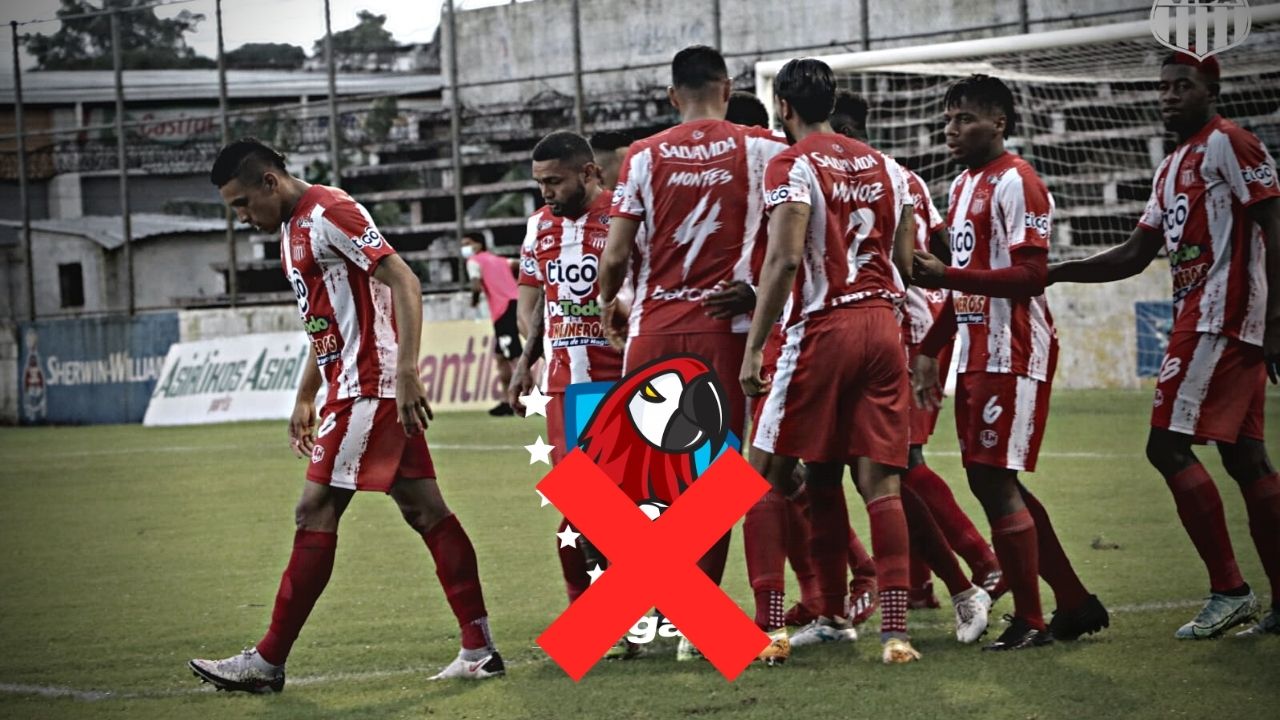 Jugador del Vida atiza contra las canchas de Liga Nacional culpándolas de su última lesión