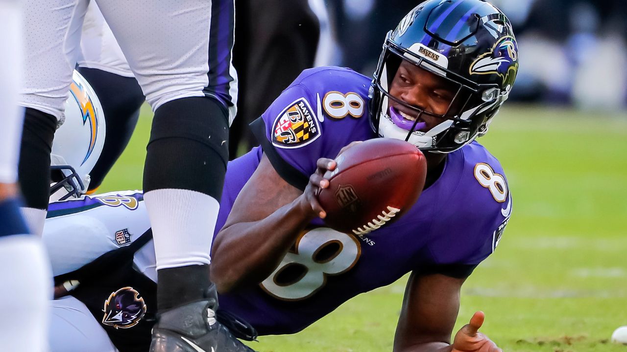 Lamar Jackson niega que ejerza presión sobre Ravens para obtener más dinero