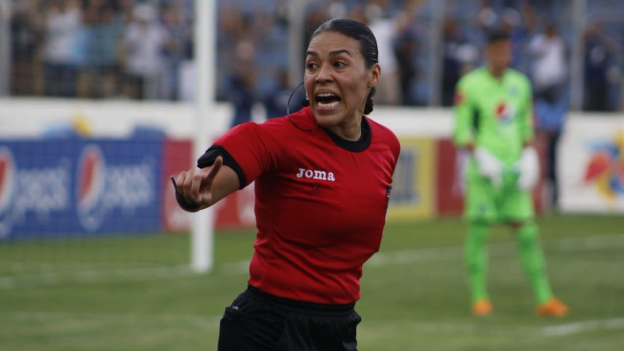 Melissa Borjas impartirá nuevamente justicia en las canchas de Honduras