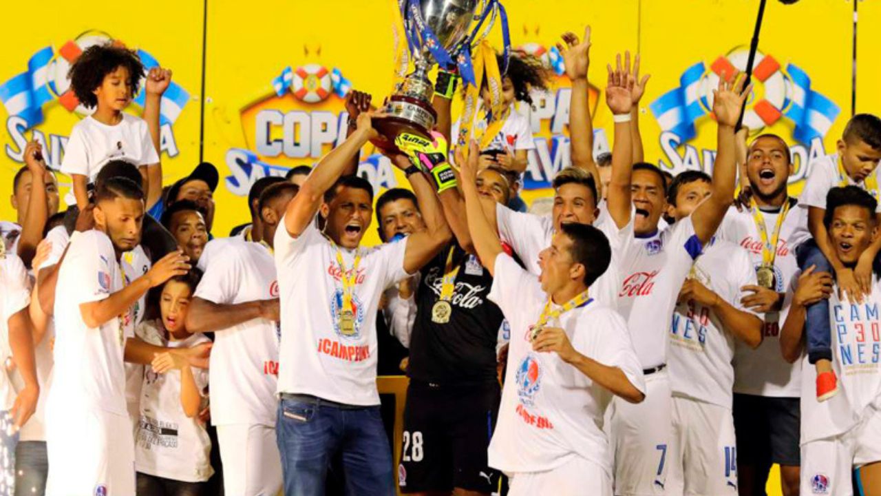 Trasciende que Olimpia realizará homenaje a lo grande para una de sus leyendas