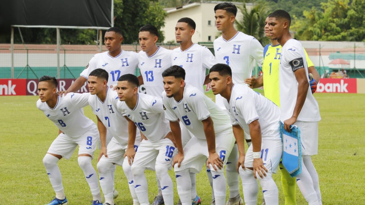 Jugador de la Sub-20 de Honduras se prueba con equipo del fútbol extranjero