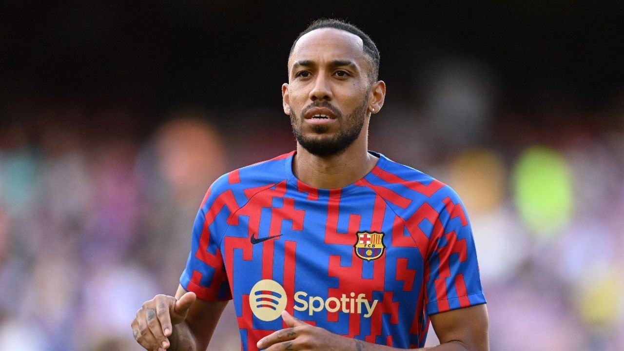 Aubameyang tiene la mandíbula rota tras el asalto violento a su casa