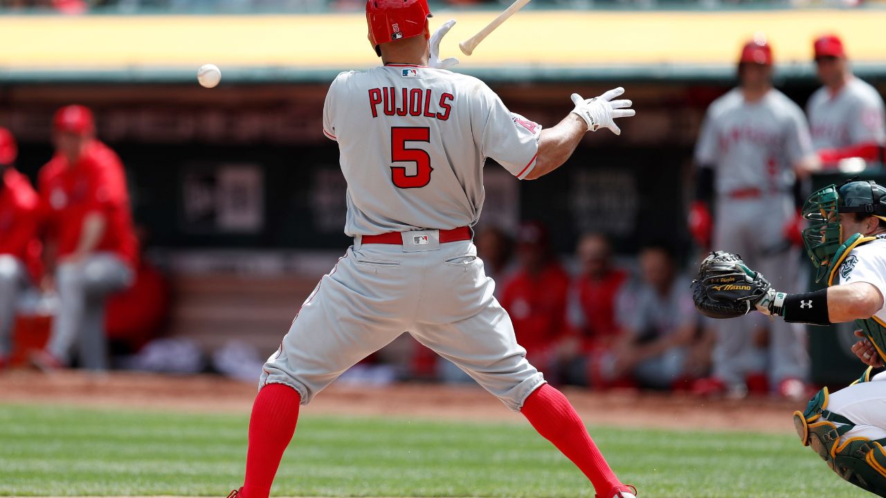 Albert Pujols vuelve a robar reflectores en triunfo de los Cardenales contra Cerveceros