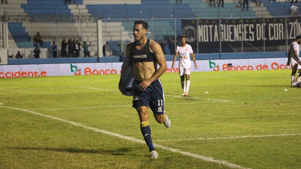 Ángel Tejeda manda mensaje a la afición que recriminó al Motagua en pleno juego contra Vida
