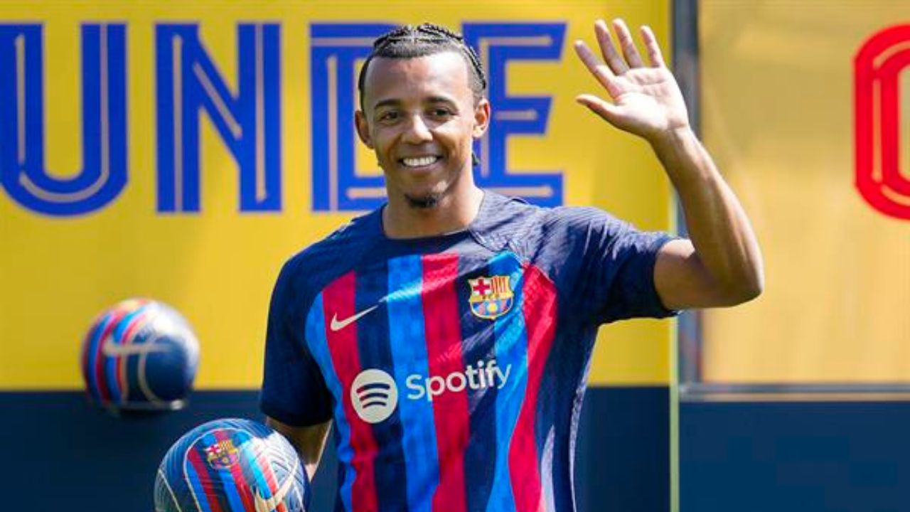 Barcelona no pudo registrar a tiempo a Jules Koundé y su debut oficial tendrá que esperar