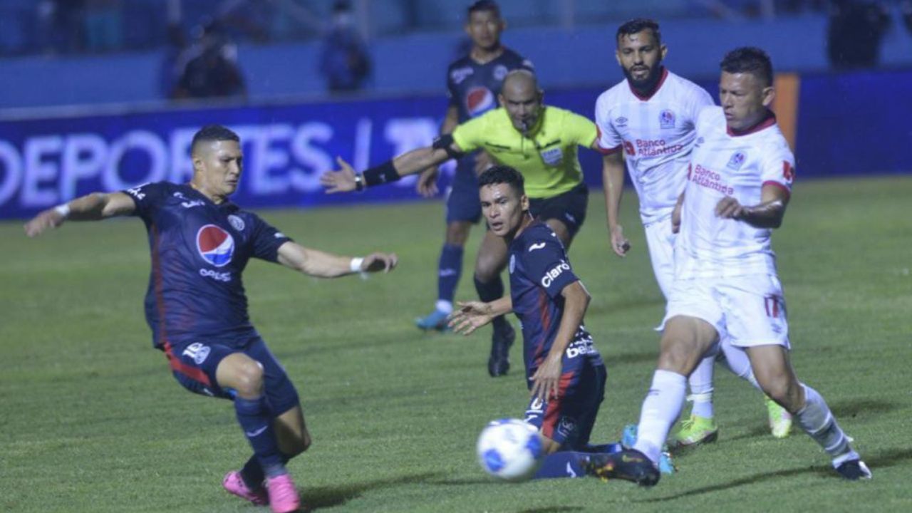 La inusual razón por la que Motagua cambió el horario para el clásico ante Olimpia