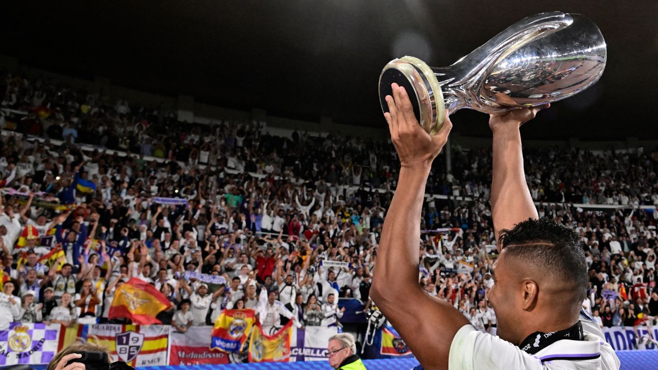 ¡Oficial! El Madridismo se despide de Casemiro que emprende vuelo a Manchester