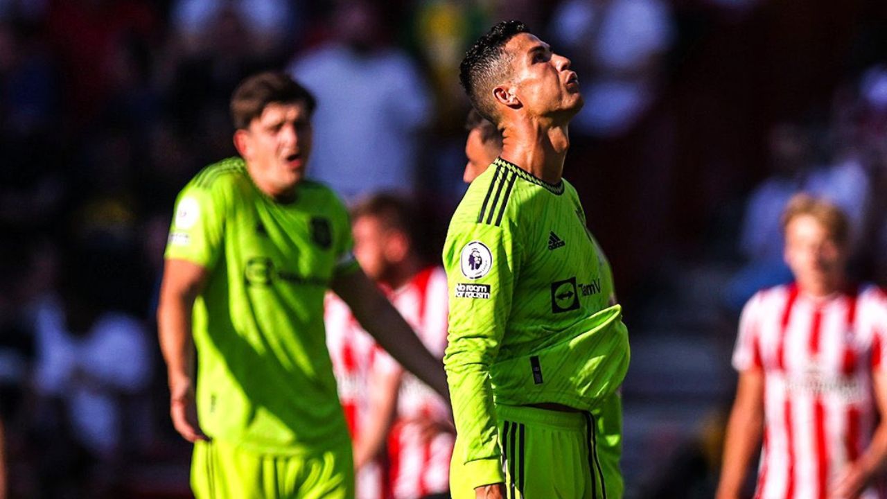 Manchester United y Cristiano Ronaldo son humillados por el Brentford